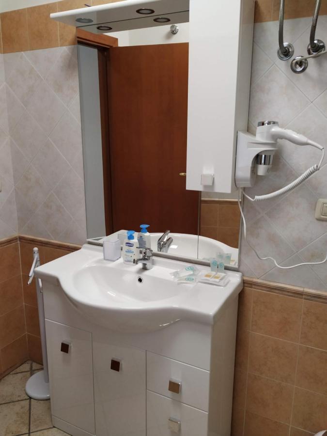 Bg Loft Azzurro Apartment คาตาเนีย ภายนอก รูปภาพ